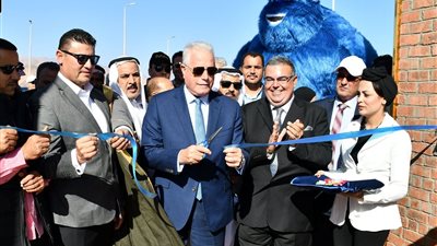 بالصور.. محافظ جنوب سيناء يفتتح أحدث مشروع سياحي ترفيهي بدهب