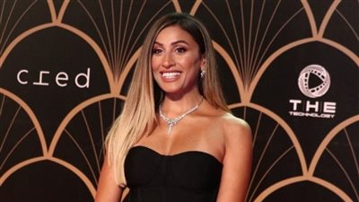 دينا الشربيني تستعد لتقديم «فوازير رمضان».. وتفاصيل جديدة في «كامل العدد»