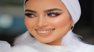 تفاصيل القبض على البلوجر هدير عاطف وزوجها.. صور وفيديو