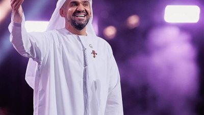 نشرة أهل الفن.. زوجة حسين الجسمي.. غضب سمية الخشاب.. إطلالة ميرهان حسين الملفتة