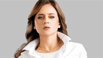نيللي كريم تكشف سر تغير اسم مسلسلها الجديد.. وعلاقة سيرين عبد النور
