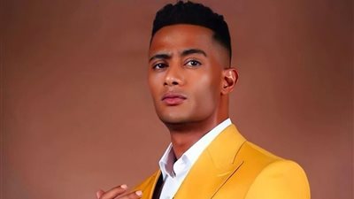 ثورة غضب ضد محمد رمضان بعد «قفا» الكومبارس.. والجمهور: «أنت ناقص»