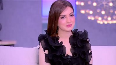 «مورد وخدودك حمرا».. أجرأ تصريحات ياسمين عز في 2022