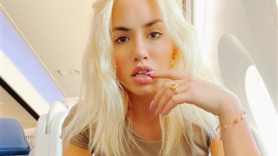 كأس العالم.. لالي اسبوزيتوألفاظها الخارجة دفعت ميسي لهذا الفعل معها