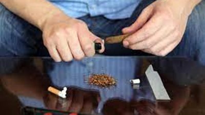 القبض على مطرب شعبي بسبب فيديو 