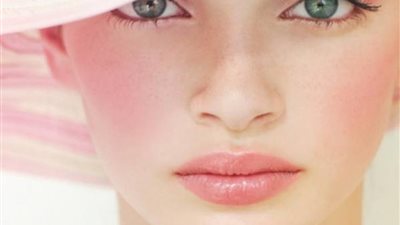 دم الغزال، طرق سهلة لصنع تنت الخدود في المنزل