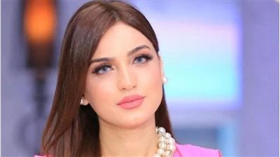 ياسمين عز عن زوجة ميسي: ربنا نصرني ولما كسبت اترمت في حضنه وعيطت