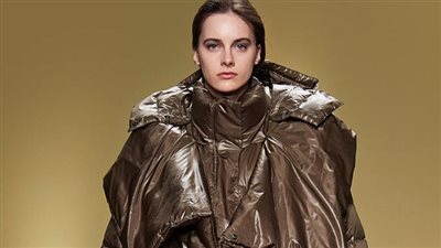 «لإطلالات دافئة» معاطف ضخمة في شتاء 2023