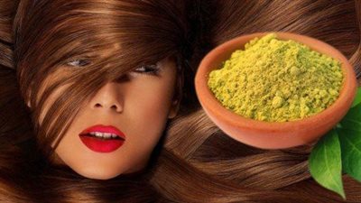 فوائد الحناء ومدة بقائها على الشعر لنتيجة مفعمة بالجاذبية والجمال