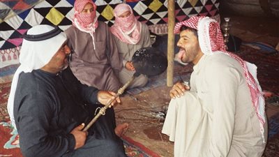  حكم الشرع في البشعة لمعرفة السارق وإثبات النسب؟ «الإفتاء» تجيب 