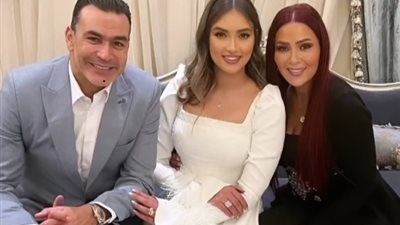 حنة شاهندة عصام الحضري بالشيشة وبدلة الرقص (صور)