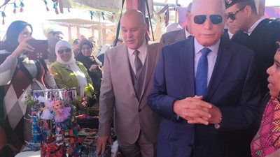محافظ جنوب سيناء يتفقد معرض ديارنا للأسر المنتجة (صور)
