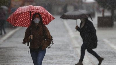 منار غانم تحذر من انخفاض درجات الحرارة