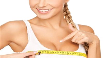 «بينها ماء الورد» وصفات طبيعية لتكبير الثدي