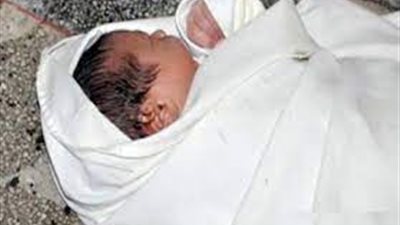 « حادثة تدمي القلوب» عثور الأهالي على جثة رضيع بشارع 15 مايو