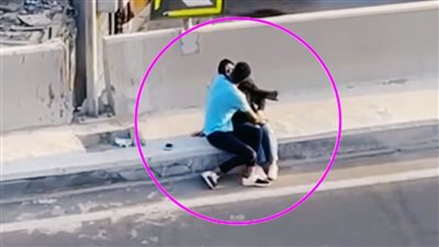 بعد فيديو «فضيحة الكوبري» رواد السوشيال ميديا: «القيامة قربت»