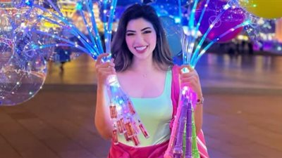 «نشرة هير فاشون» | ياسمين الخطيب بإطلالة جريئة و ميرنا جميل بالكاجوال ومنة فضالي بميك اب صاروخي