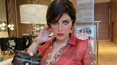 شمس الكويتية في مطار تل أبيب: «رحلة لطلب العلم والعلاج من الكوابيس» (فيديو)