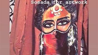 «سارة سعيد» موهوبة صممت براند ملابس من صنع يديها