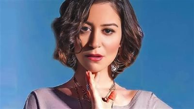 منة شلبي تغيب عن المحاكمة.. وأبوشقة يدافع عنها (فيديوجراف)