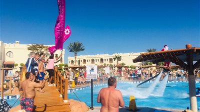 «فلاي بورد» تعرفي على أكثر الألعاب المائية إثارة في شرم الشيخ