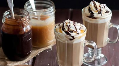 «بخطوات بسيطة» نقدم لكِ طريقة عمل الموكا الباردة 