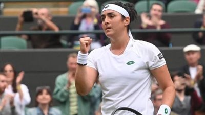 تصريحات أنس جابر عن تدليك زوجها لها تضعها في موقف طريف