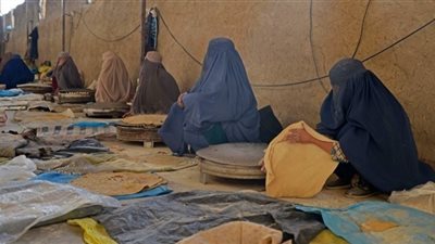 المرأة بين تعاليم الدين الحقيقية والتزمت والرجعية