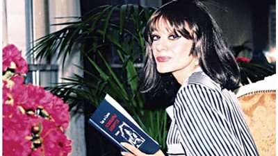 وصفت بملكة جمال الكلمة/ غادة السمان قائدة ثورة الأدب النسوي العربي