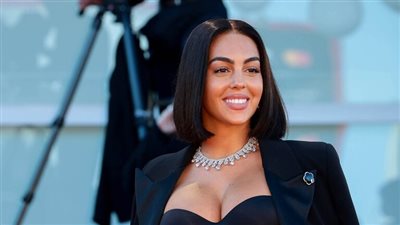 هل تُفرض غرامات على جورجينا في السعودية؟