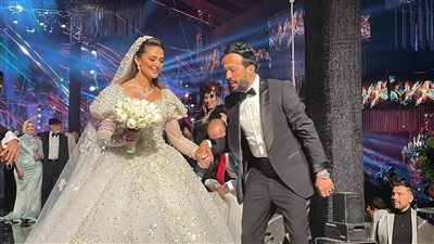 محمد منير وعمرو دياب وتامر حسني في حفل زفاف أحمد عصام 