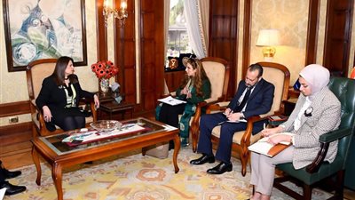 شانا مسعود: «حياة كريمة» تؤهل المرأة لعدة مجالات