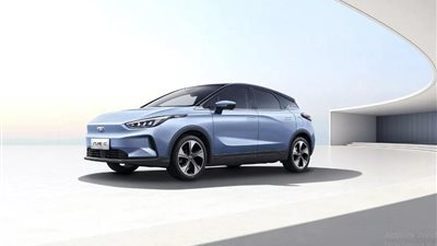 مصر تستورد أول سيارة صينية كهربائية استعدادًا لطرحها بالأسواق| الخميس المقبل