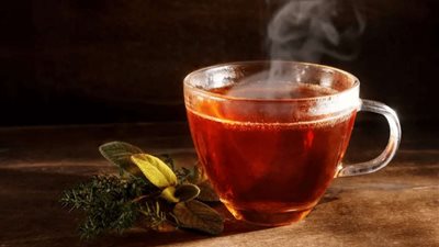دراسة حديثة تحذر من الإفراط في تناول الشاي 