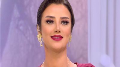 هل وفقت رضوى الشربيني في اختيار هذه الإطلالة؟