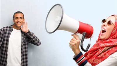 «صوت المرأة عورة»| فتوى شوقي علام تحسم الجدل