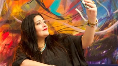 الفنانة شاليمار شربتلي من السعودية إلى متحف اللوفر