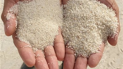 تفسير حلم الرمل في المنام للعزباء والمتزوجة والمطلقة والحامل