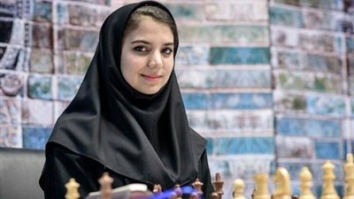 سارة خادم تتحدى وتشارك في بطولة دولية بدون حجاب