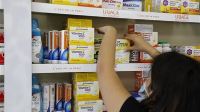 تفسير الحلم بتعاطي دواء رائحته كريهة في المنام لابن سيرين