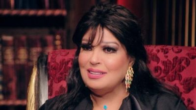 فيفي عبده ترقص بالعباءة الخليجي والحجاب