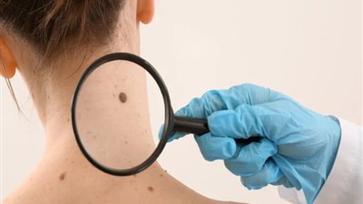 أمل جديد| الموافقة على أول لقاح ضد السرطان في العالم