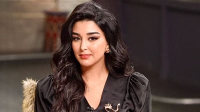 من قرية تونس بالفيوم| النجمة المغربية جيهان خليل تصنع الفخار 