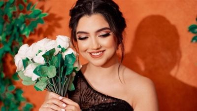 إطلالات جذابة لـ«البلوجر» الجميلة كنزي مدبولي 