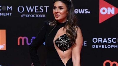 نجلاء بدر: «المرأة المصرية عليها قيود وأتمنى تمشي في الشارع بحرية»