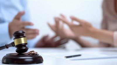 من أرشيف محكمة الأسرة| جوزي قص شعري وعاوزني أصرف عليه