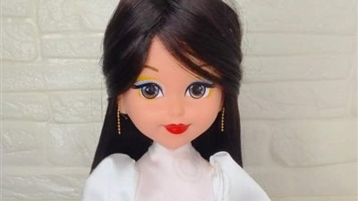 «عرايس وفوانيس رمضان» مصممة أزياء تبدع في نشر البهجة بين الأطفال