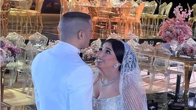 أول تعليق من زوجة حسن شاكوش بعد الهجوم عليها: «واخدة عهد»