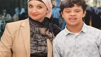 «هير نيوز» تنشر قصص ستات بـ100 ست «المرأة المعيلة».. إيمان تكافح بين متلازمة داون ابنها وسرطان زوجها