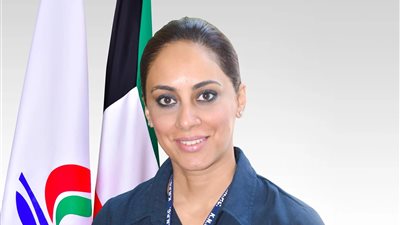 وضحة الخطيب رئيس «البترول الوطنية الكويتية» ومؤسس لجنة المرأة العاملة في اتحاد البتروكيماويات